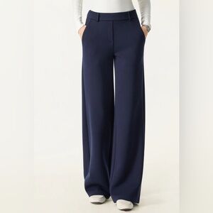 NWT OGL FuzzLuxe Stretchy Mid Rise Straight Leg Pull-on Pants with Pockets SP